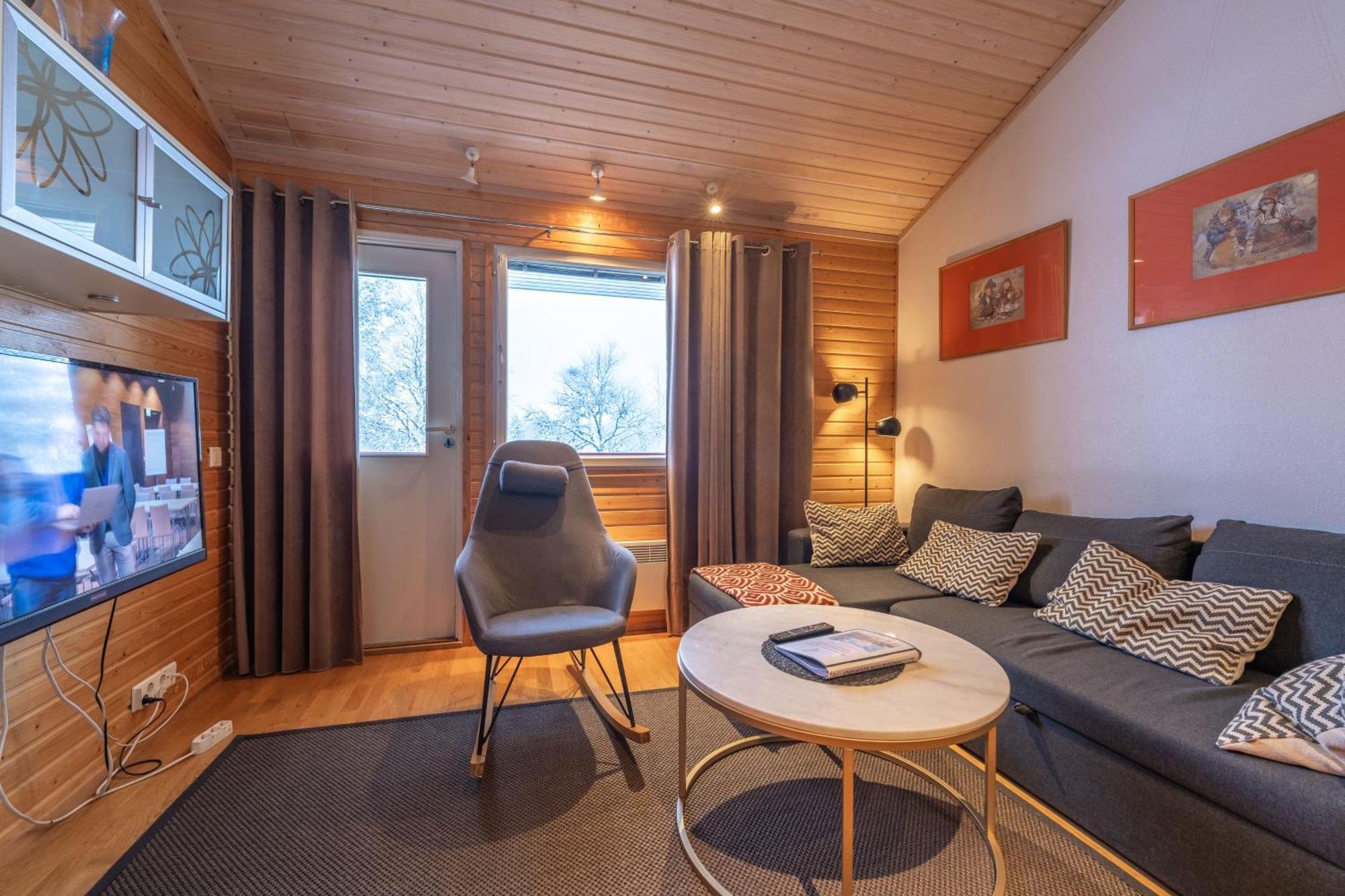 Kuukkeli Apartment *